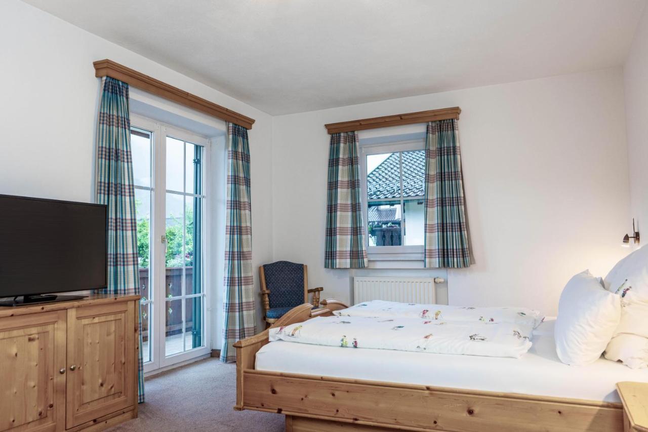 Gaestehaus Quirin Garmisch-Partenkirchen Bagian luar foto