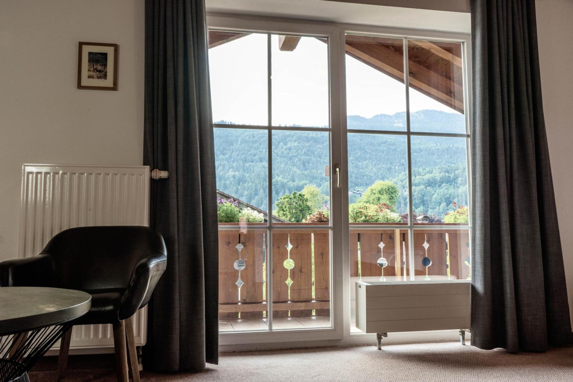 Gaestehaus Quirin Garmisch-Partenkirchen Bagian luar foto