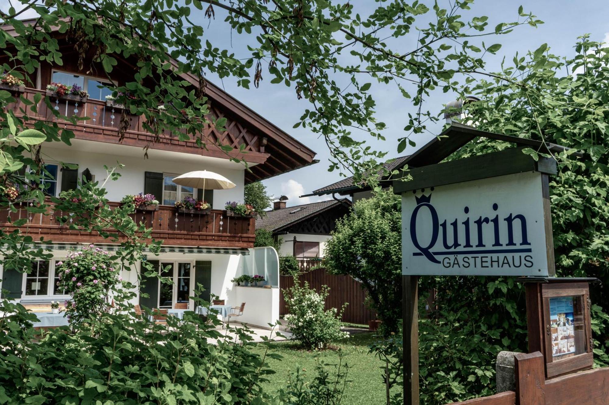 Gaestehaus Quirin Garmisch-Partenkirchen Bagian luar foto